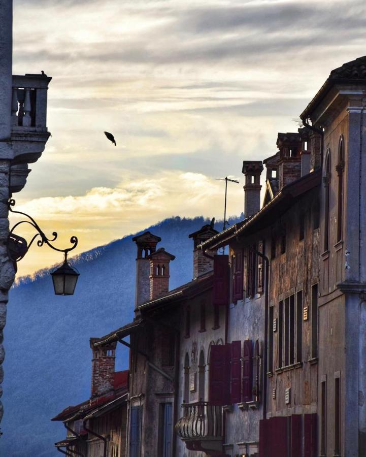 Bed and Breakfast A Casa Di Checco Feltre Exterior foto