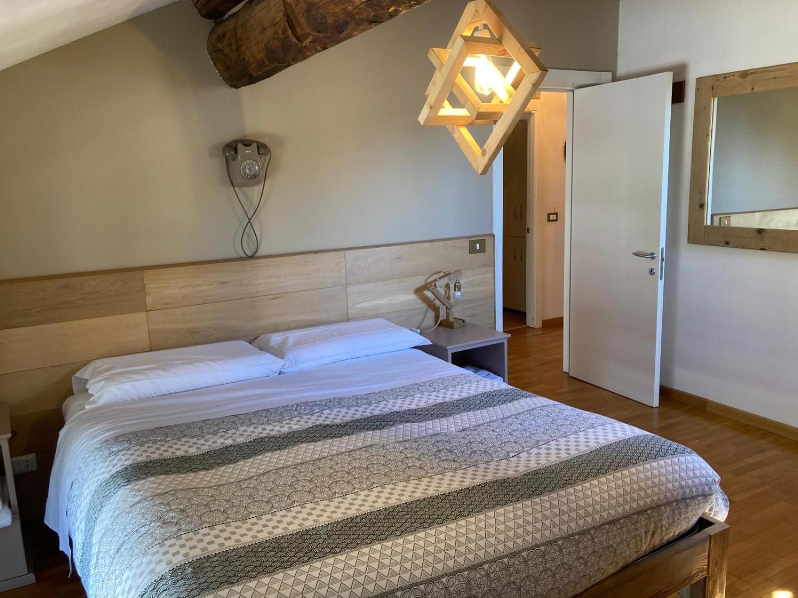 Bed and Breakfast A Casa Di Checco Feltre Exterior foto